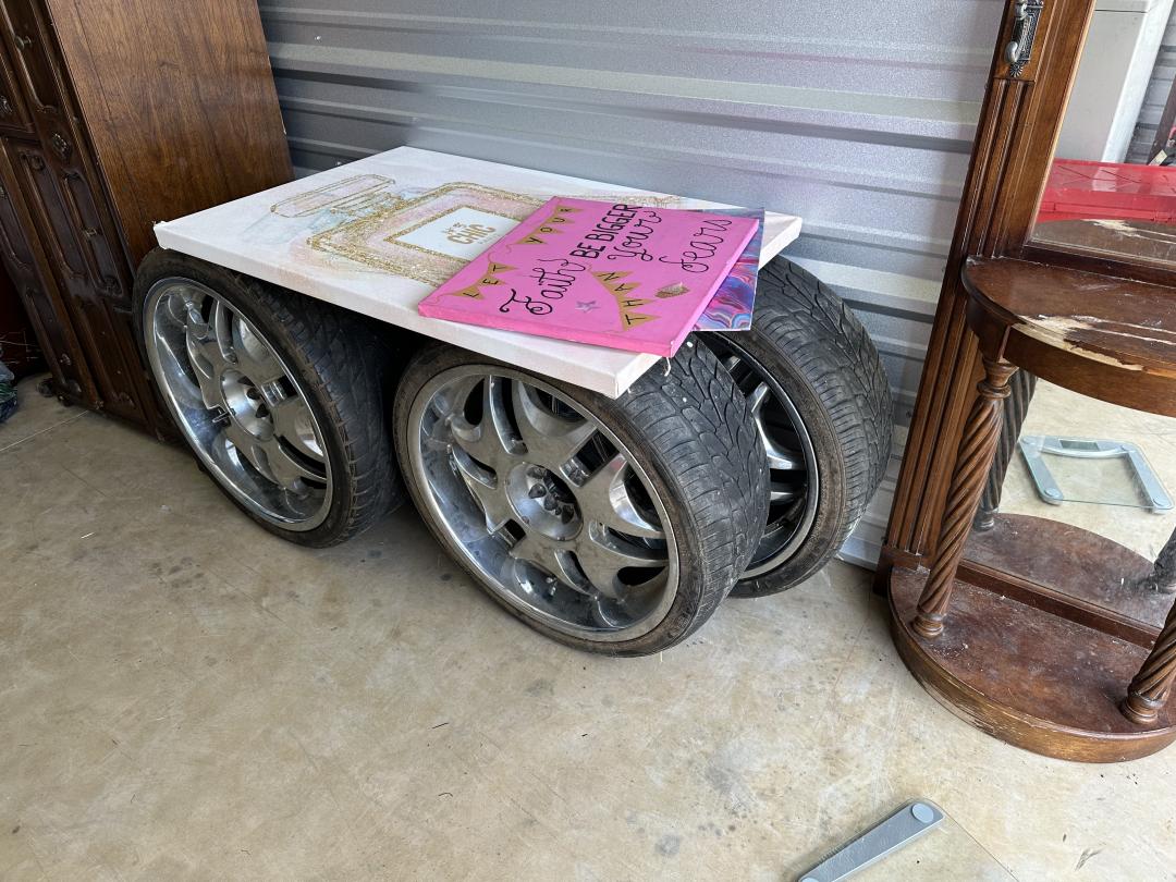 Storage Auction in Tuscaloosa, AL at Metro Mini Storage Tuscaloosa